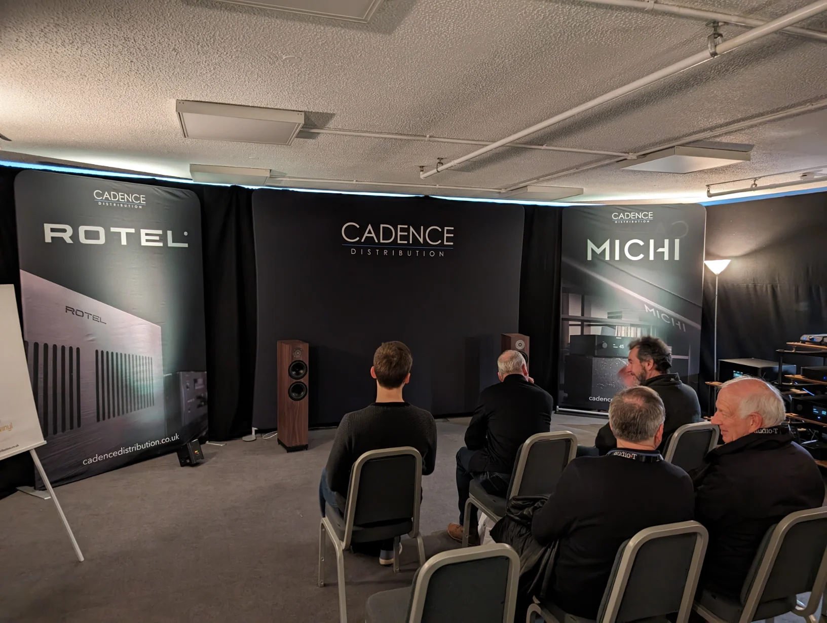 Cadence have “put the band back together”, with Paul Clewes and Ian Sutton now running the show just like they did for years with B&W. It was good to see the Spendor D7.2 at home in such a large room – sounded terrific!