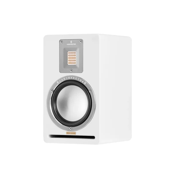 Audiovector QR 1 SE in White Silk Finish