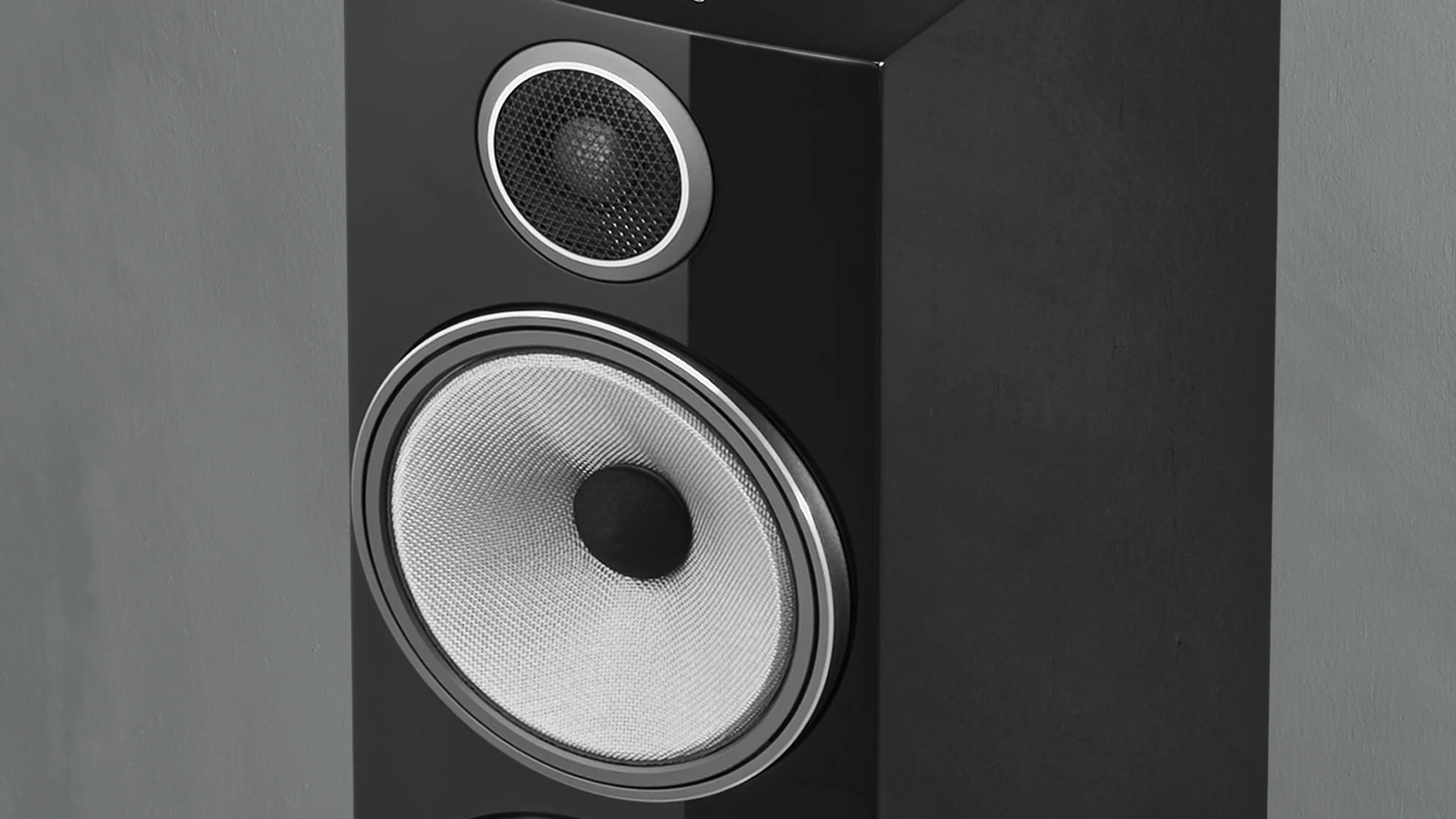 Bowers & Wilkins 704 S3 Truly Amazing Sound