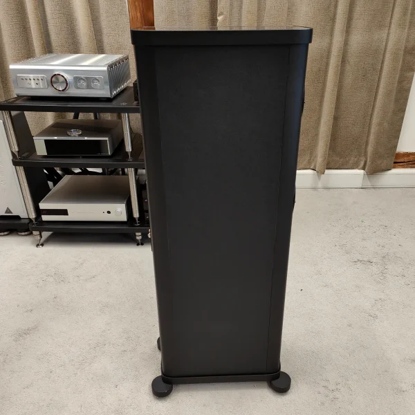 Wilson Benesch P2.0 in Nero (Ex-Display) - Image 10
