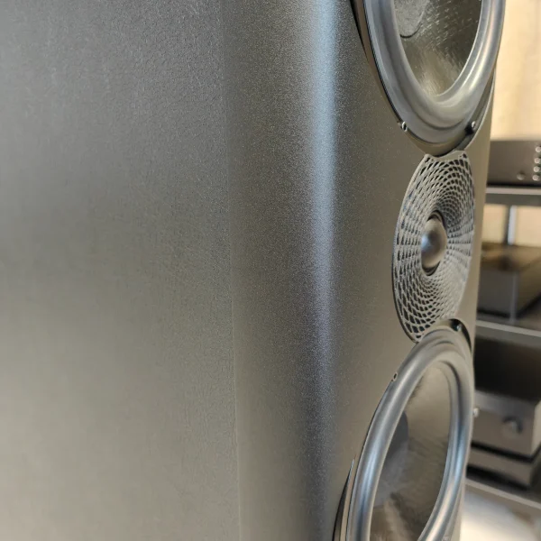 Wilson Benesch P2.0 in Nero (Ex-Display) - Image 21