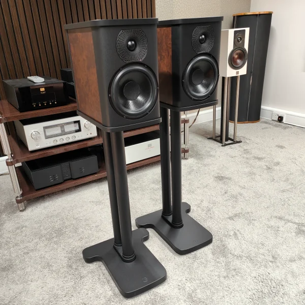 Wilson Benesch P1.0 Burr Walnut (ex-display)