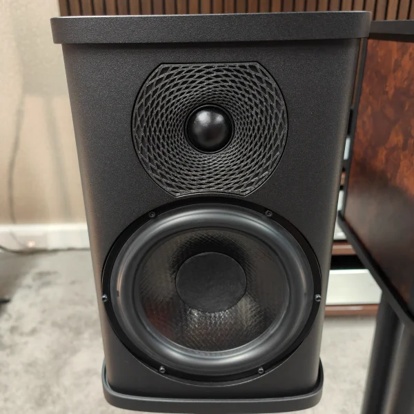 Wilson Benesch P1.0 Burr Walnut (ex-display) - Image 16