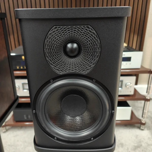 Wilson Benesch P1.0 Burr Walnut (ex-display) - Image 14