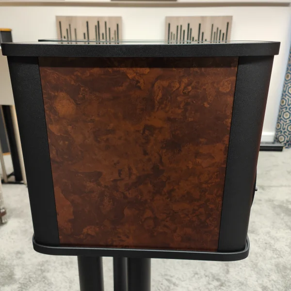Wilson Benesch P1.0 Burr Walnut (ex-display) - Image 12