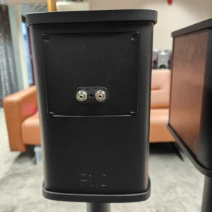 Wilson Benesch P1.0 Burr Walnut (ex-display)