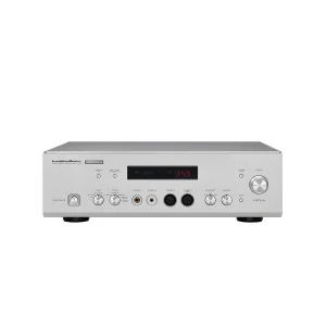 Luxman P-100 Headphone Amplifier Front
