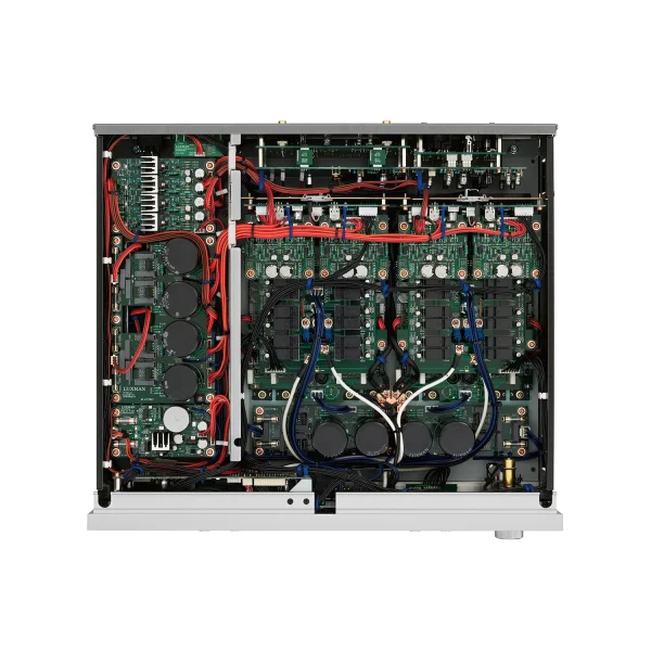 Luxman P-100 Headphone Amplifier Internal Shot