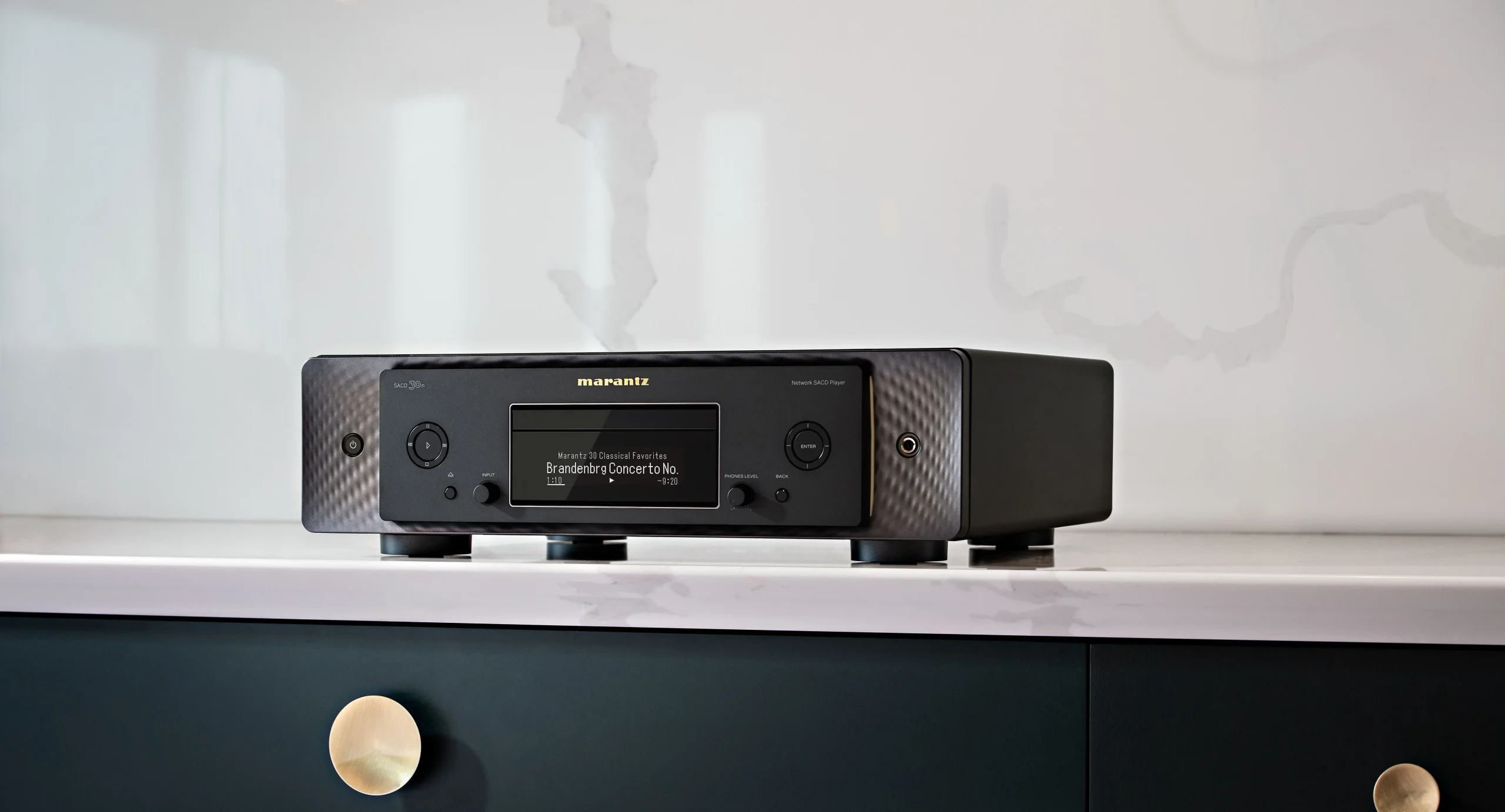 Marantz SACD 30n Lifestyle photo sideboard in Black