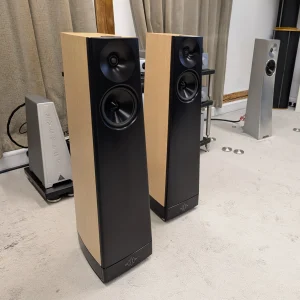 YG Acoustics TALUS (Ex-Display)