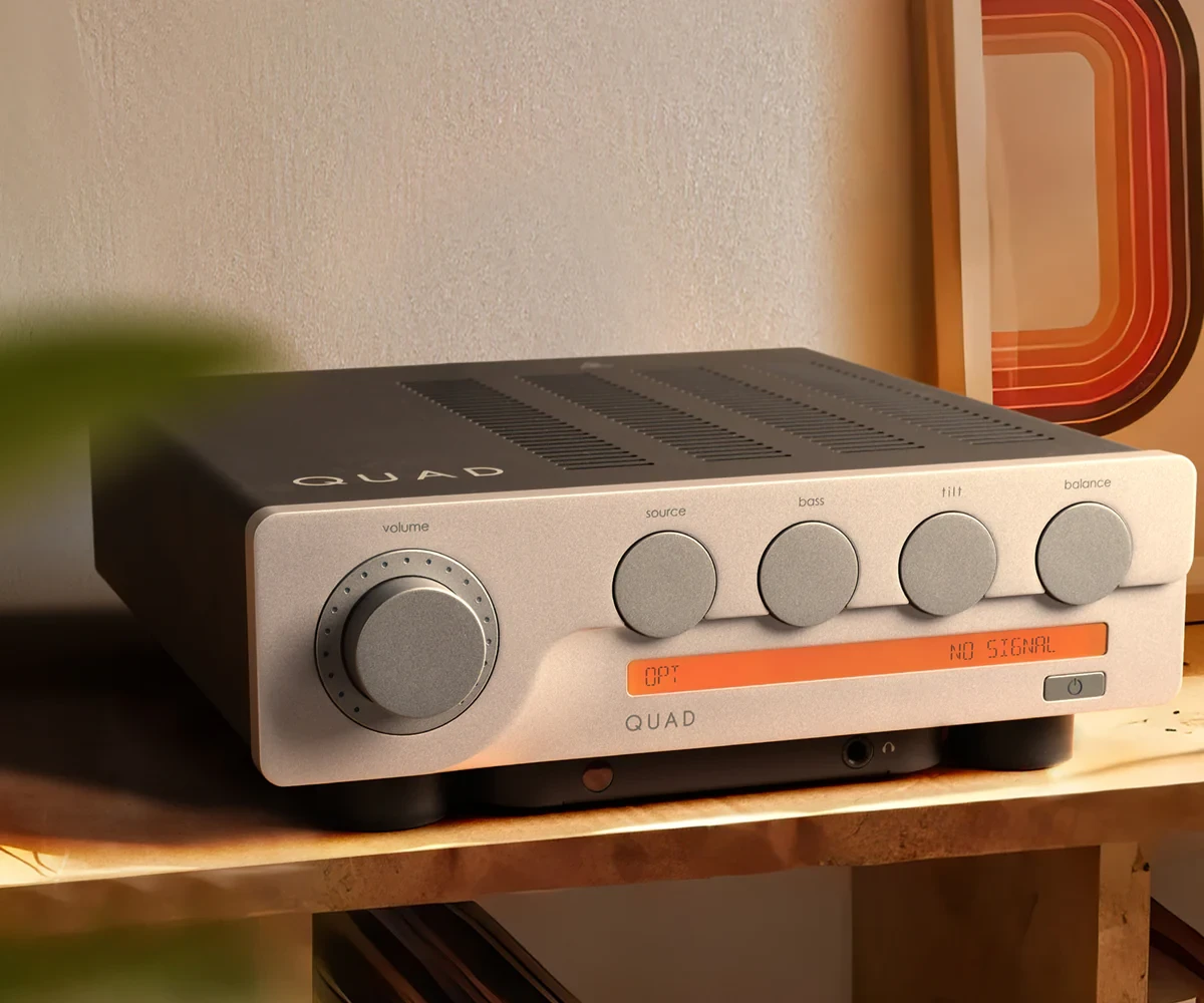 QUAD 3 Integrated Amplifier Lifestyle Image