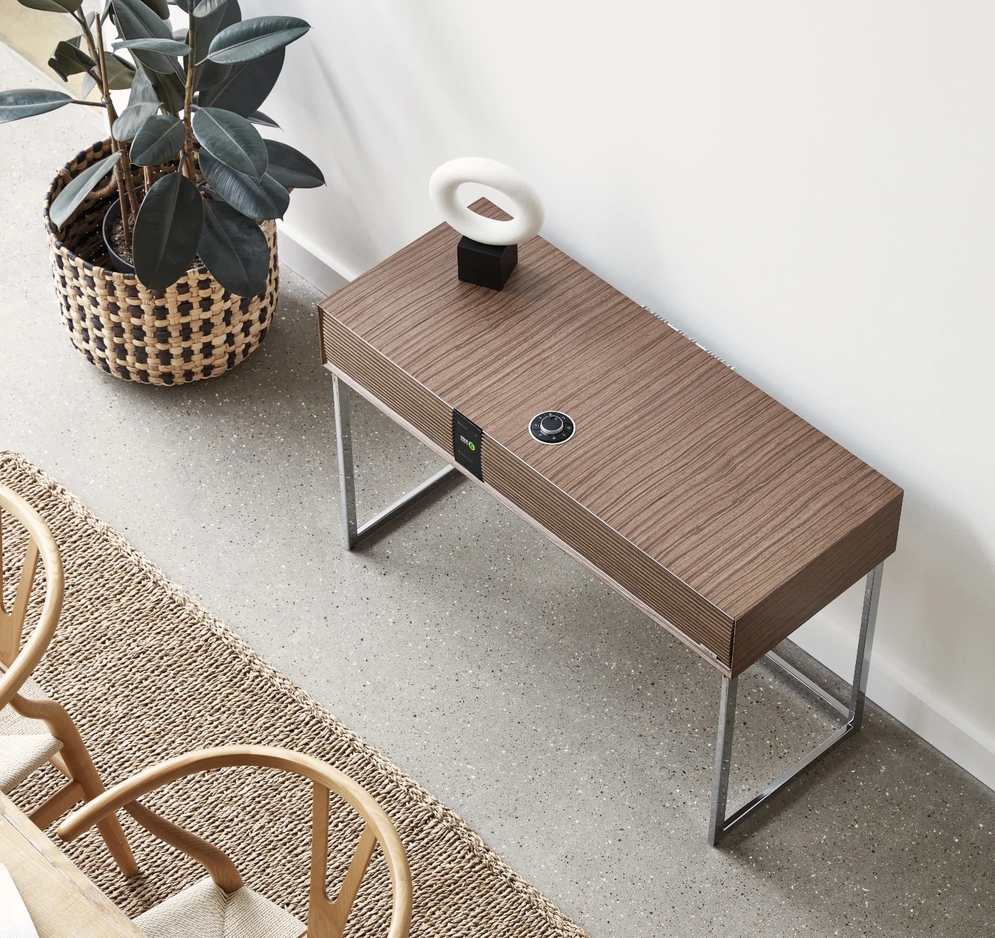 Ruark R810 Lifestyle image in dining Room
